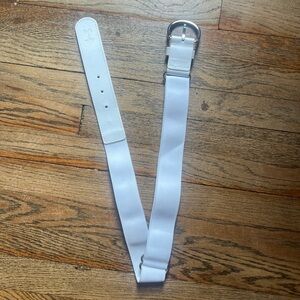 Under Armour Women’s White Softball Belt